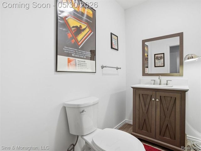 24827 Ivy, Novi, MI 48375