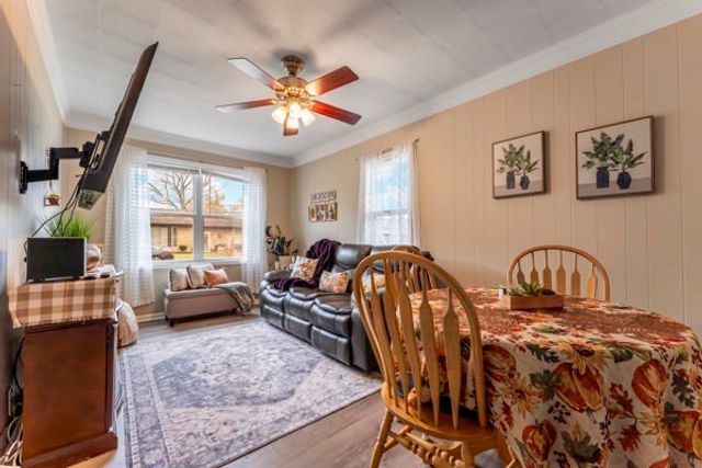 901 Norley Avenue, Joliet, IL 60435