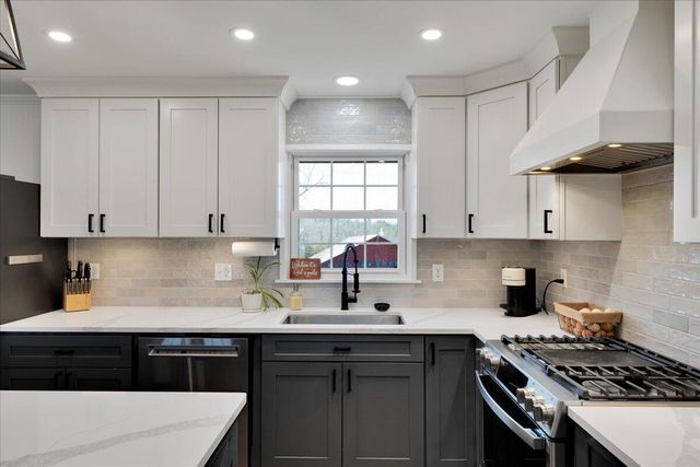 4660 Franklin ST, Rocky Mount, VA 24151