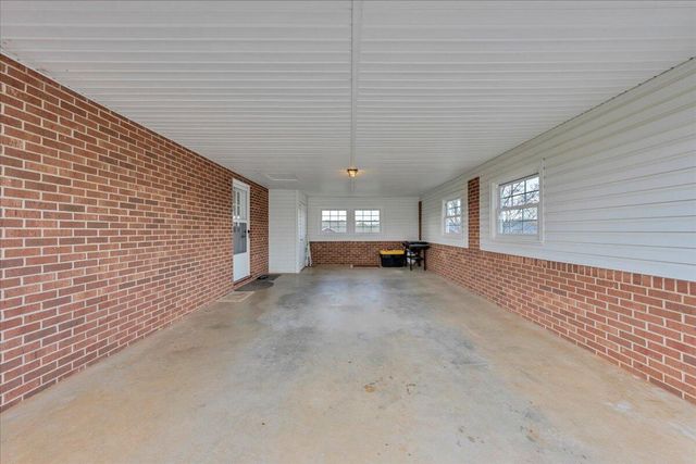 4660 Franklin ST, Rocky Mount, VA 24151