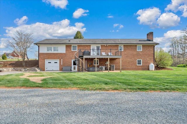 4660 Franklin ST, Rocky Mount, VA 24151