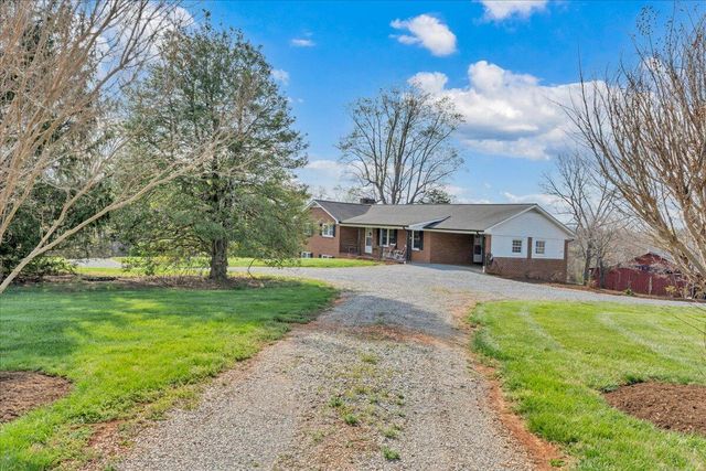 4660 Franklin ST, Rocky Mount, VA 24151