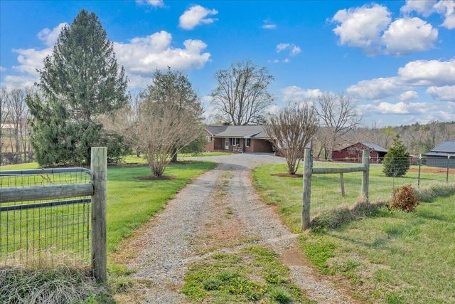 4660 Franklin ST, Rocky Mount, VA 24151