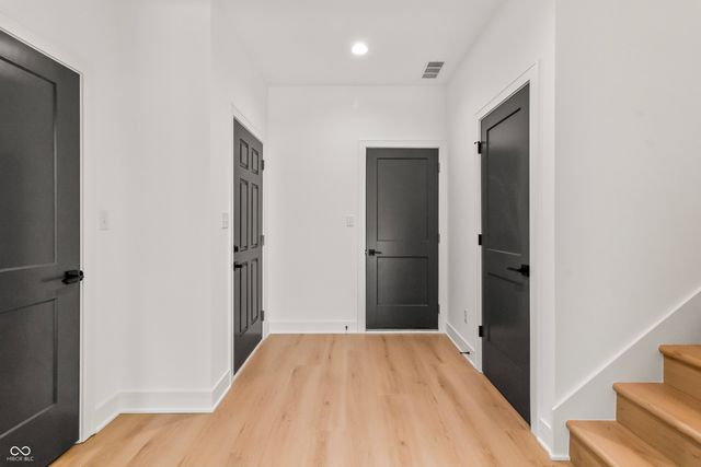 15407 Mystic Rock Drive, Carmel, IN 46033