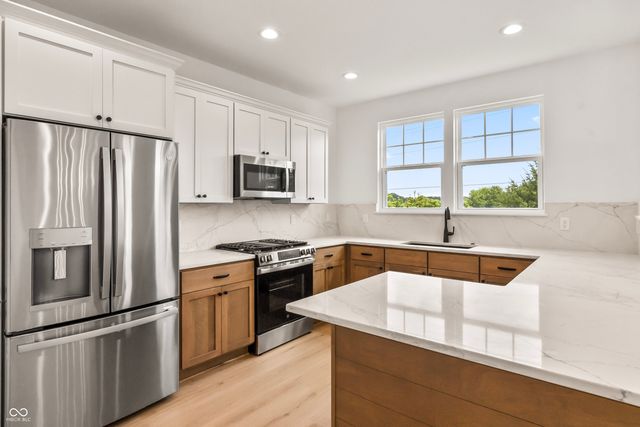 15407 Mystic Rock Drive, Carmel, IN 46033