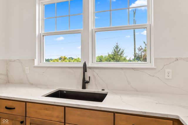 15407 Mystic Rock Drive, Carmel, IN 46033