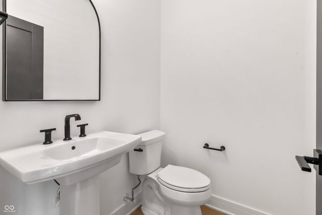 15407 Mystic Rock Drive, Carmel, IN 46033