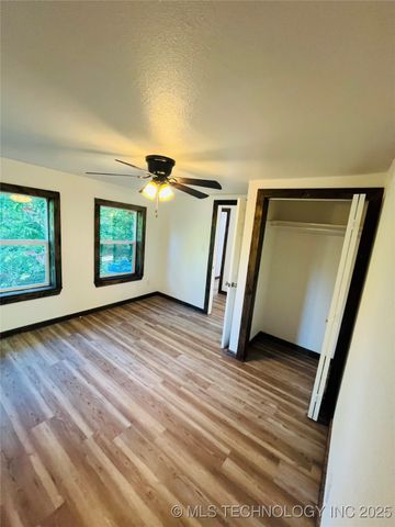 1318 N 5th Avenue, Durant, OK 74701