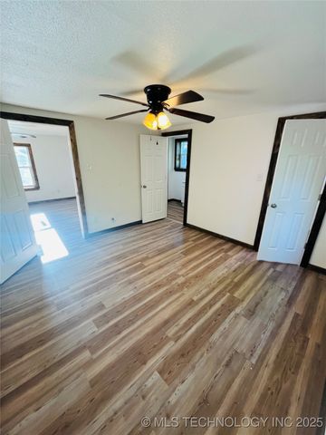 1318 N 5th Avenue, Durant, OK 74701