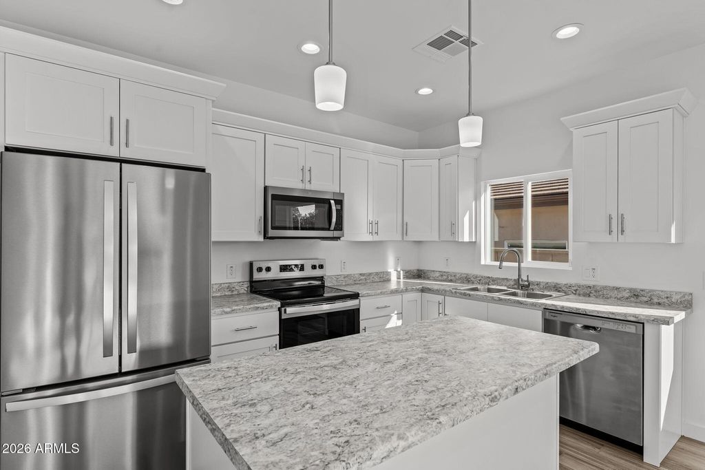 735 N DON FRANK Lane, Wickenburg, AZ 85390 — photo 5
