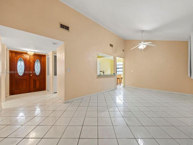 1440 Egret Rd, Homestead, FL 33035