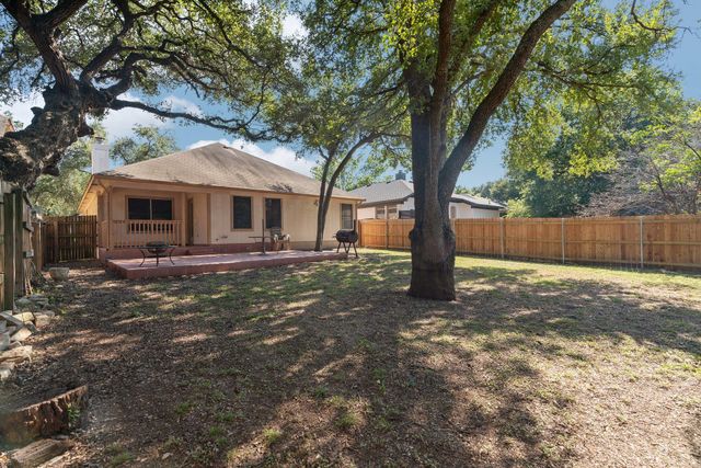 2100 Desco DR, Austin, TX 78748