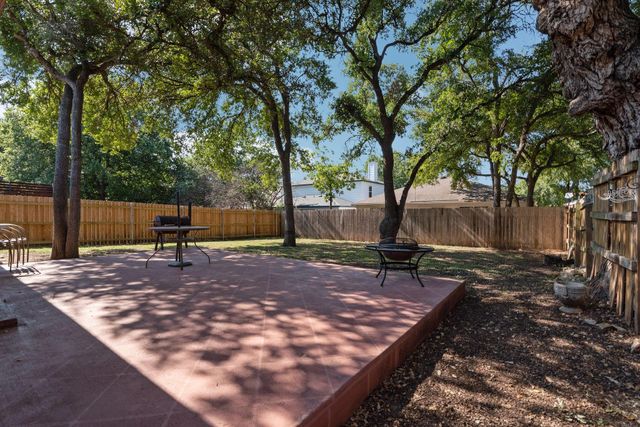 2100 Desco DR, Austin, TX 78748