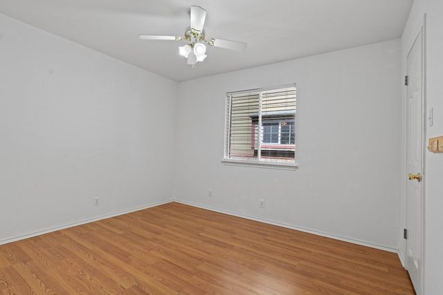 2100 Desco DR, Austin, TX 78748
