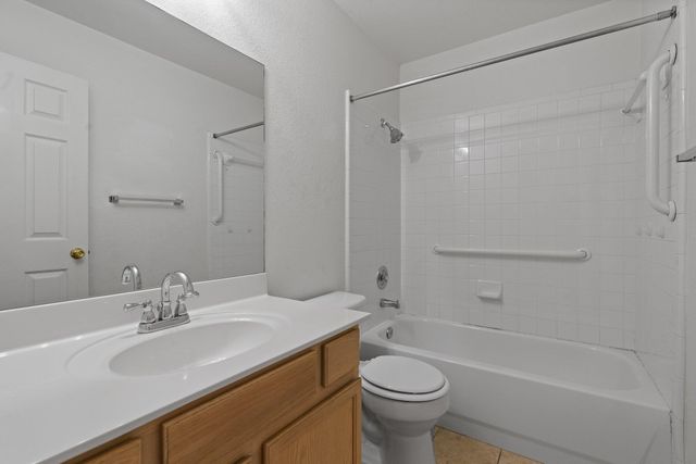 2100 Desco DR, Austin, TX 78748