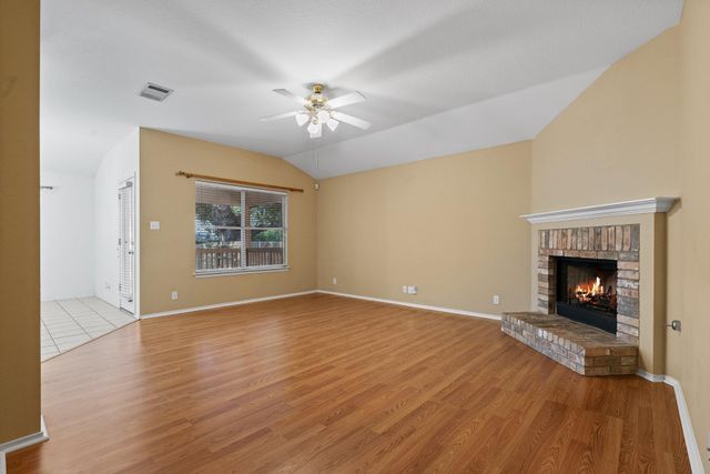2100 Desco DR, Austin, TX 78748