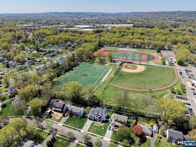 44 Crestwood Drive, Glen Rock, NJ 07452