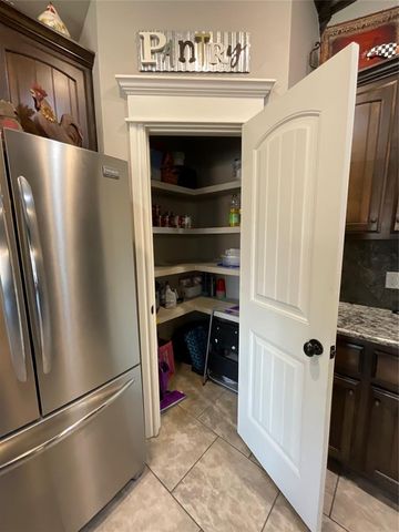 1792 Doc Bar Avenue, Blanchard, OK 73010