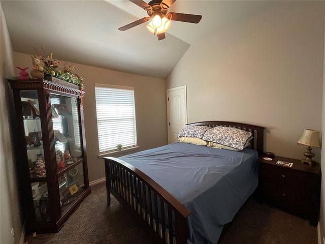 1792 Doc Bar Avenue, Blanchard, OK 73010