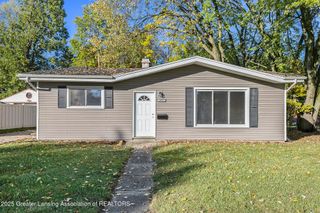 4922 Southgate Avenue, Lansing, MI 48910