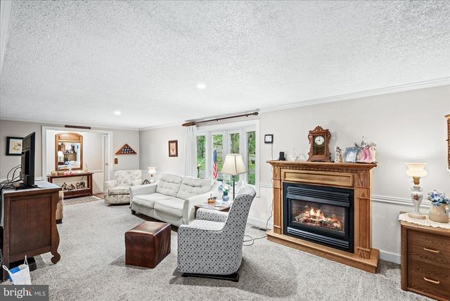 604 STRATFORD CIR, Locust Grove, VA 22508