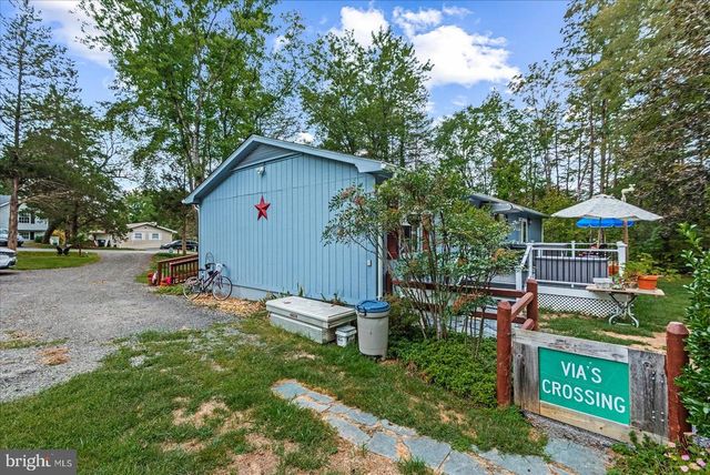 604 STRATFORD CIR, Locust Grove, VA 22508