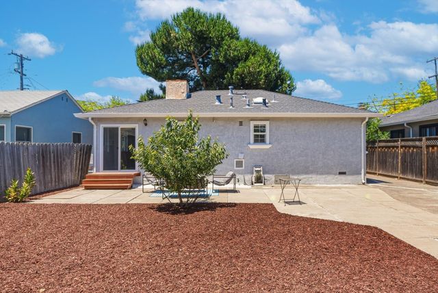 1348 Sevier Avenue, Menlo Park, CA 94025