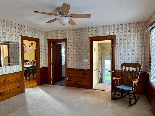 178 Thompson St, New Bedford, MA 02740