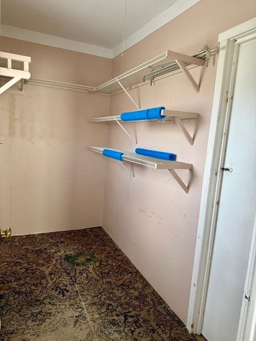 178 Thompson St, New Bedford, MA 02740