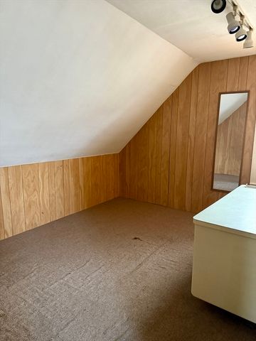 178 Thompson St, New Bedford, MA 02740