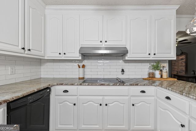 119 Old Town Road, Gray, GA 31032