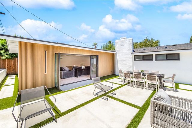 213 Wellesley, Costa Mesa, CA 92626
