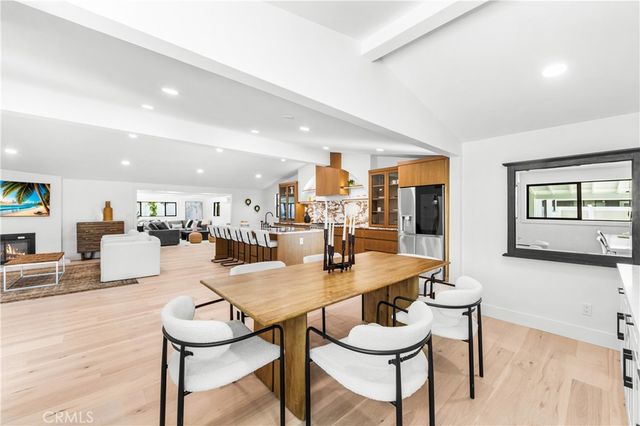 213 Wellesley, Costa Mesa, CA 92626