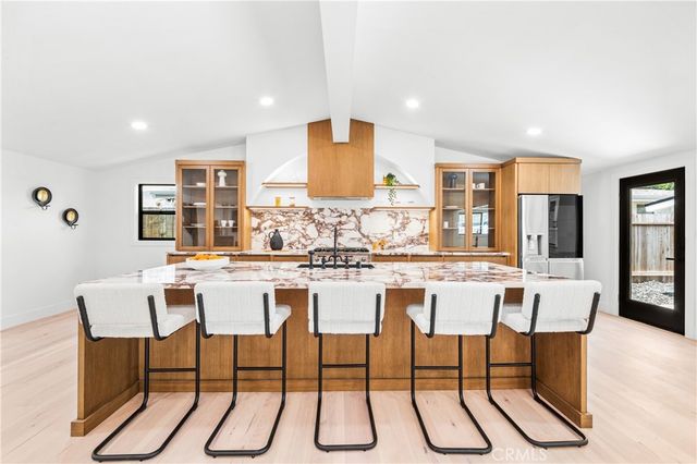 213 Wellesley, Costa Mesa, CA 92626
