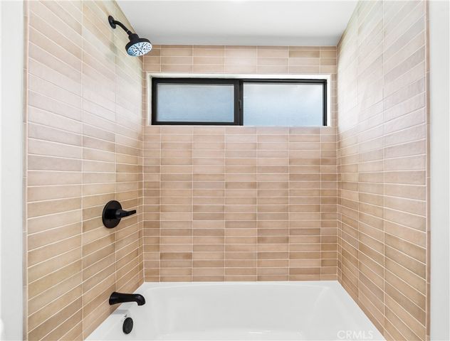 213 Wellesley, Costa Mesa, CA 92626
