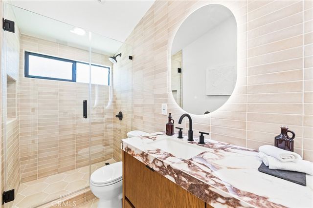 213 Wellesley, Costa Mesa, CA 92626