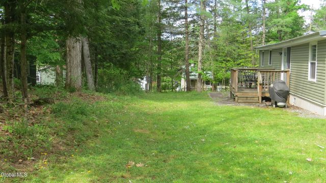 122 Hemlock Terrace, Northville, NY 12134