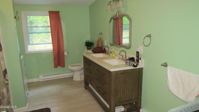 122 Hemlock Terrace, Northville, NY 12134
