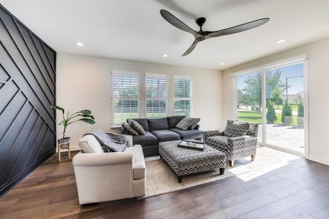 27100 Timber Wood Court, Plainfield, IL 60585