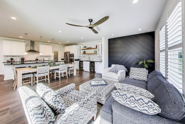 27100 Timber Wood Court, Plainfield, IL 60585