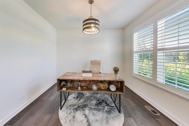 27100 Timber Wood Court, Plainfield, IL 60585