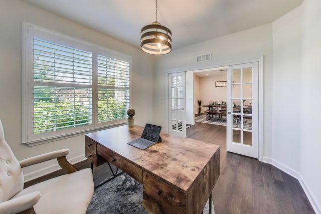 27100 Timber Wood Court, Plainfield, IL 60585