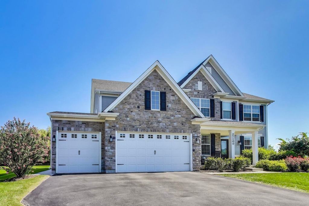 27100 Timber Wood Court, Plainfield, IL 60585