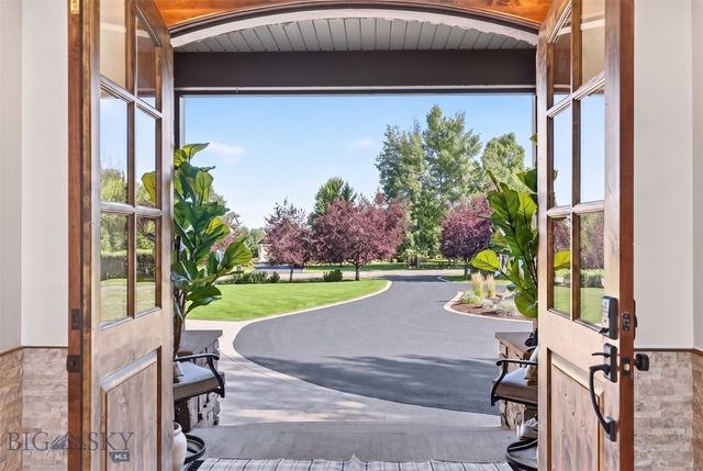 125 Little Wolf Road, Bozeman, MT 59715
