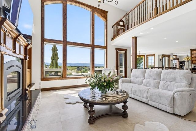 125 Little Wolf Road, Bozeman, MT 59715