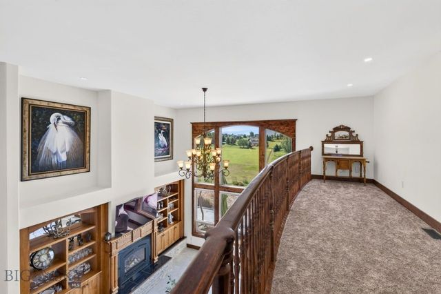 125 Little Wolf Road, Bozeman, MT 59715