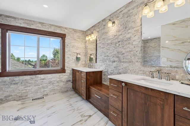 125 Little Wolf Road, Bozeman, MT 59715