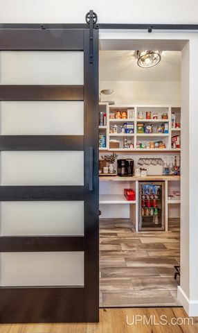 1125 S 30th Street, Escanaba, MI 49829