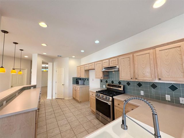 7006 Rambollet TER, Round Rock, TX 78681