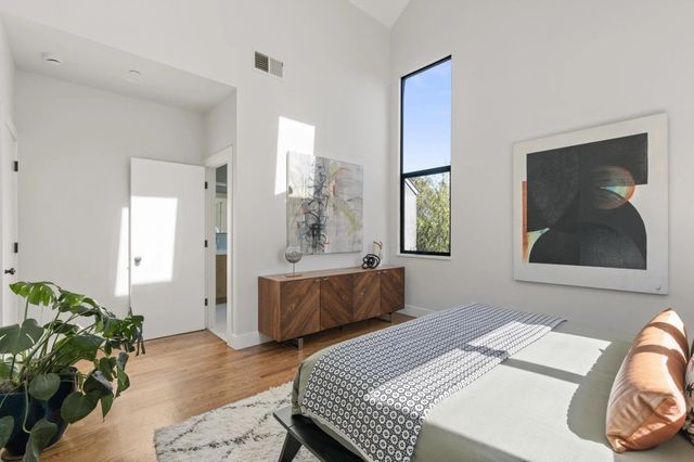 313 Spruce St, Alameda, CA 94501